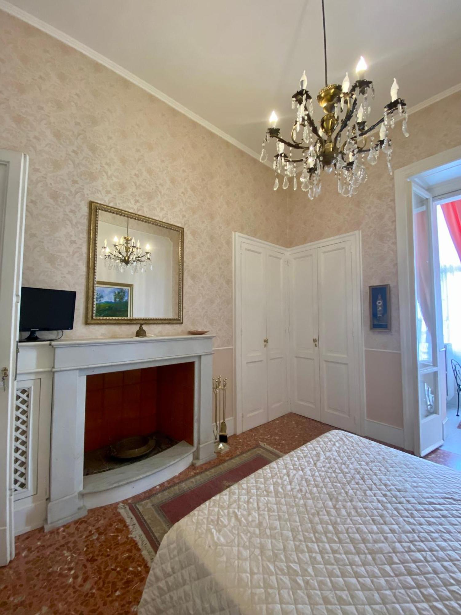 Monfort Club B&B Campobasso Buitenkant foto